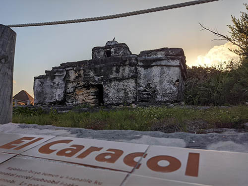 Zona Arqueológica Caracol – Punta Sur image