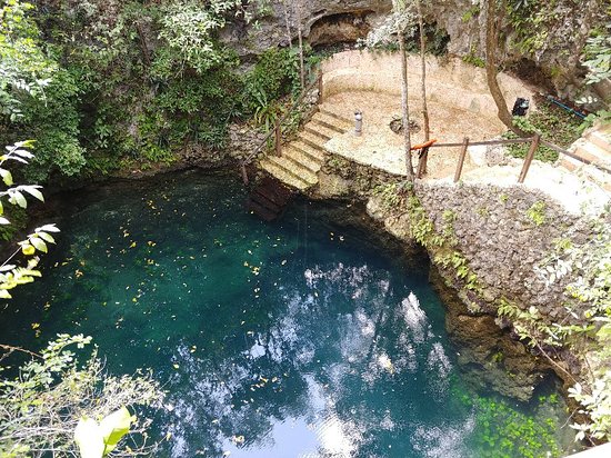 CENOTE ZAPOTE image